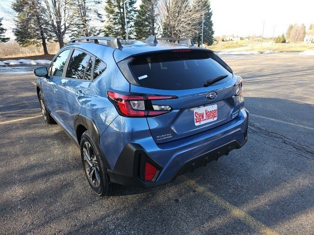 Used 2024 Subaru Crosstrek 2.0i Premium image 3