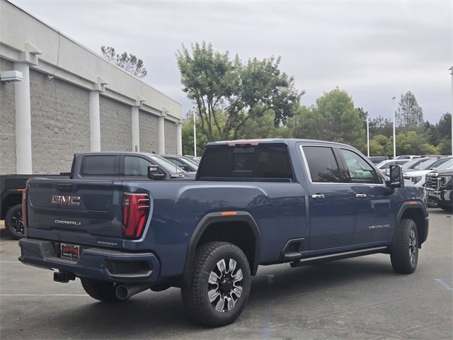 New 2026 GMC Sierra 3500 Denali w/ Denali Reserve Package image 4