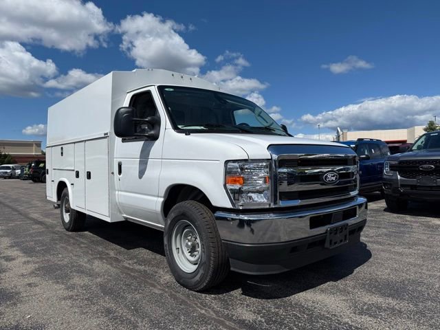 New 2026 Ford E-350 and Econoline 350 Super Duty w/ Power Equipment Group