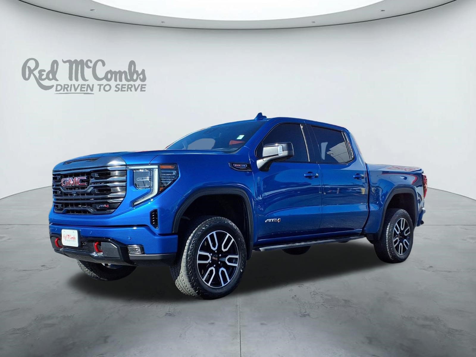 Used 2024 GMC Sierra 1500 AT4 w/ Technology Package AWD/4WD image 1