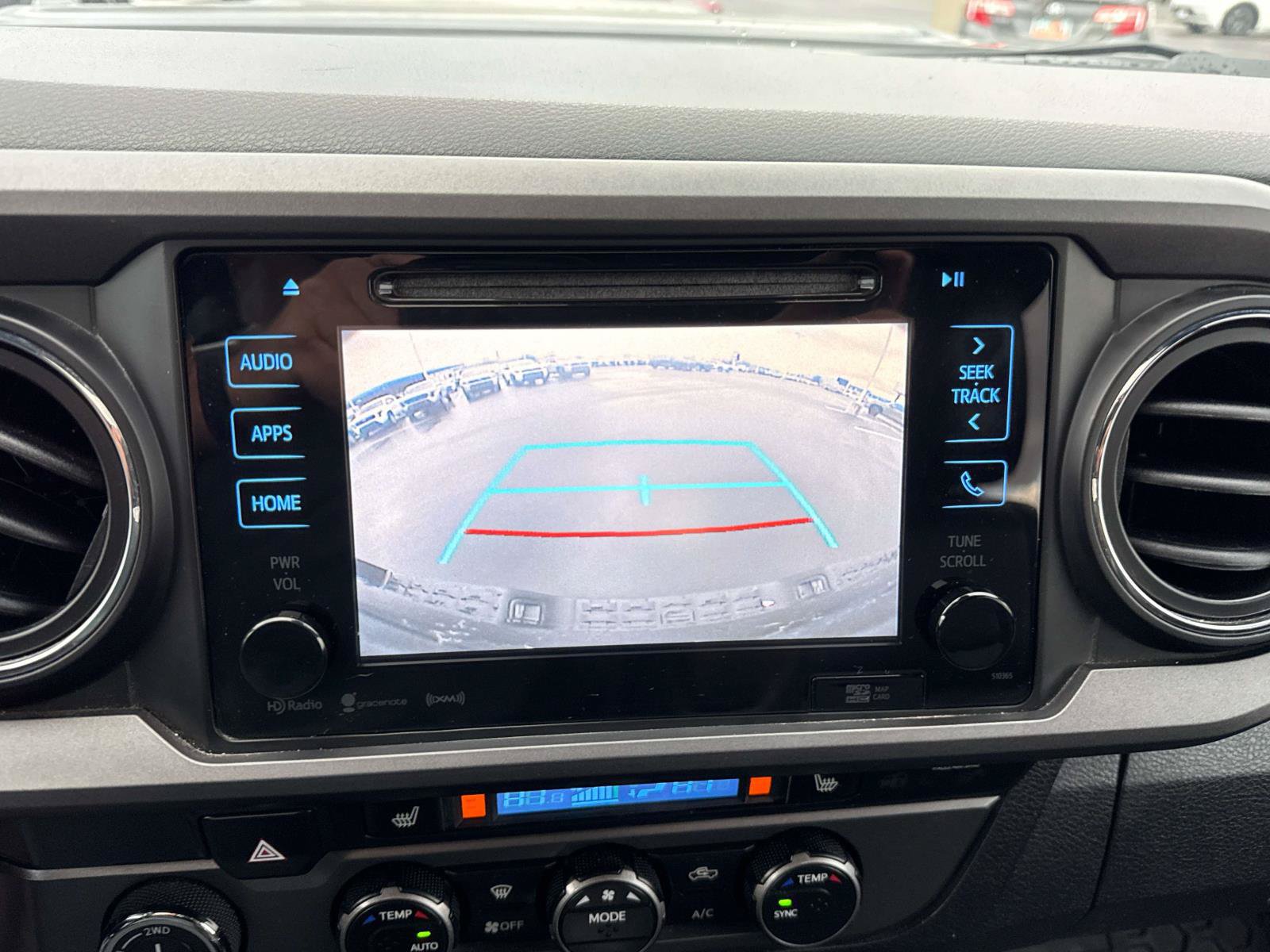 Used 2019 Toyota Tacoma TRD Sport AWD/4WD image 23