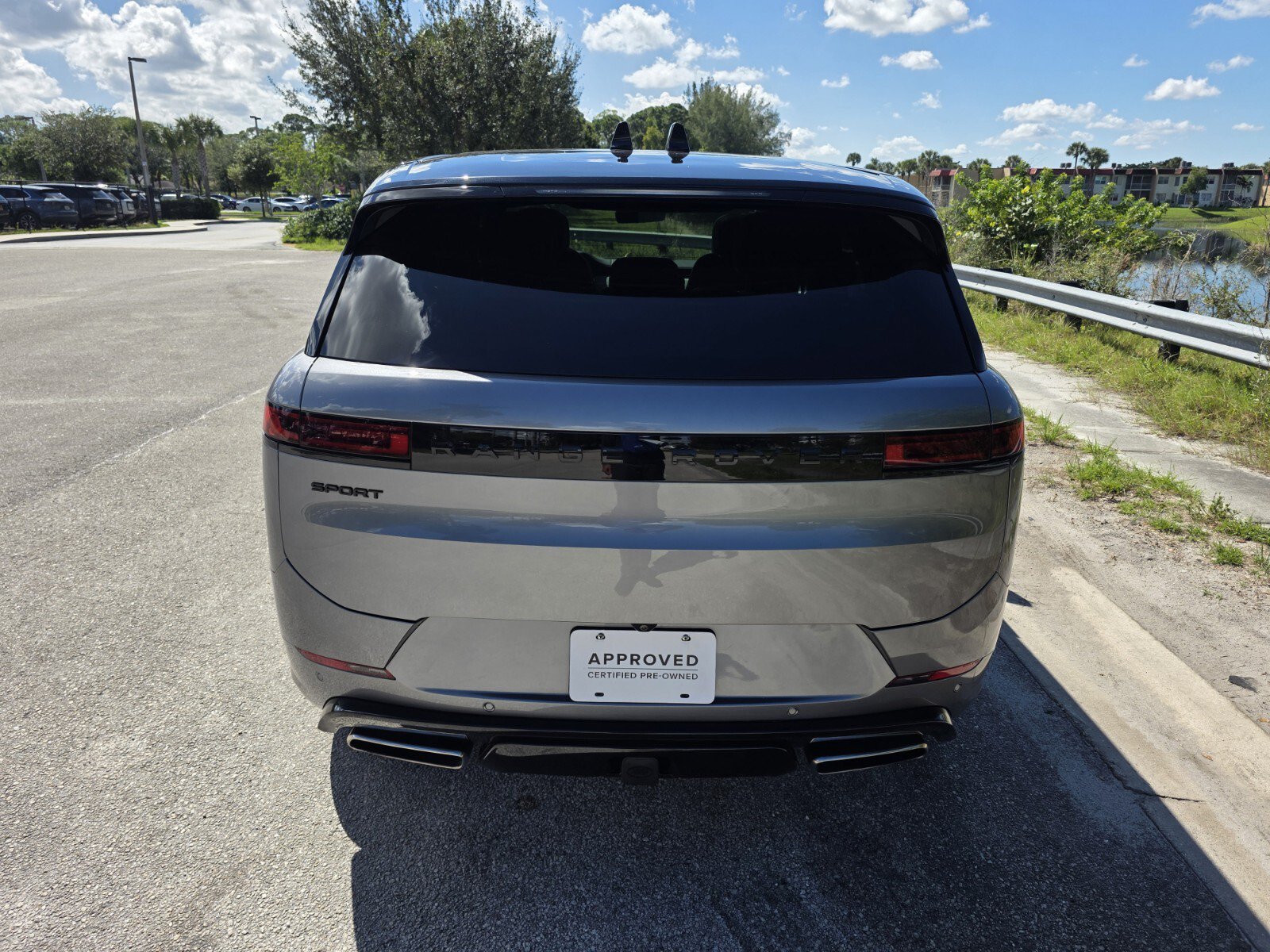 Certified 2024 Land Rover Range Rover Sport Dynamic SE AWD/4WD image 6
