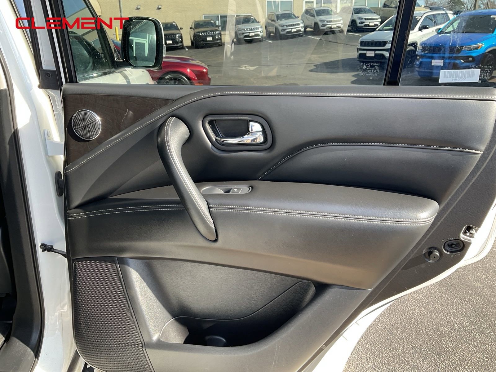 Used 2024 INFINITI QX80 Luxe image 38