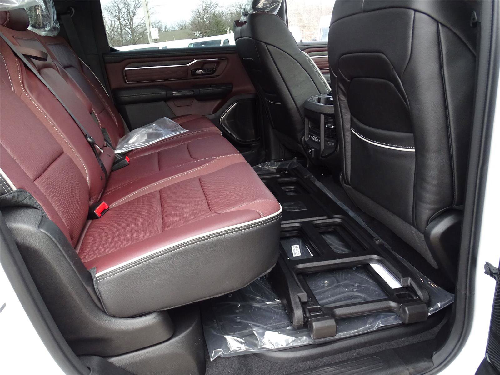 Used 2025 RAM 1500 Limited image 11