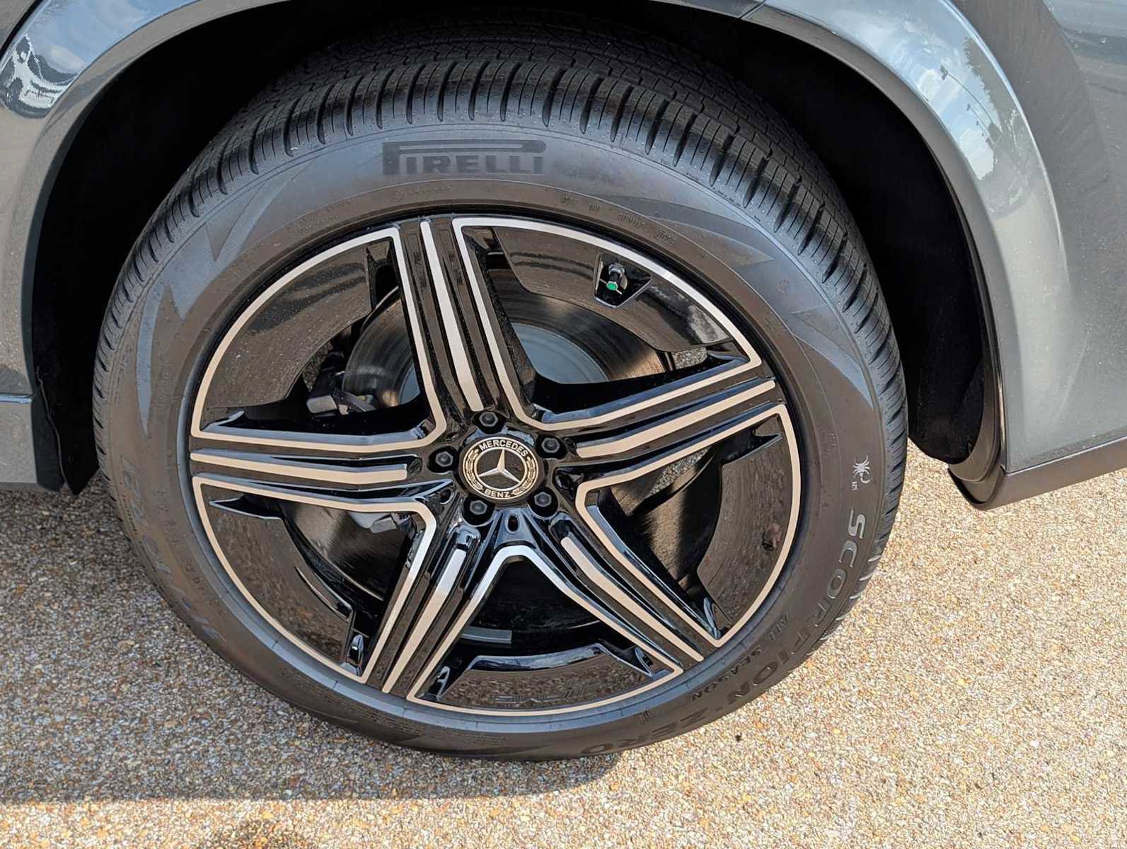 New 2026 Mercedes-Benz GLE 450 4MATIC image 26