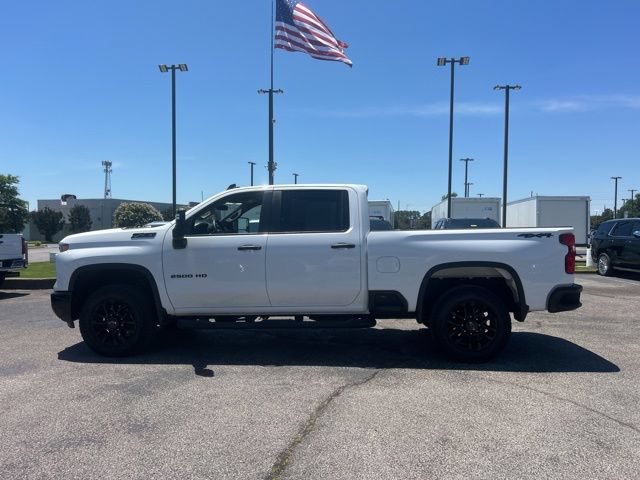 Used 2025 Chevrolet Silverado 2500 Custom w/ Custom Value Package AWD/4WD image 6
