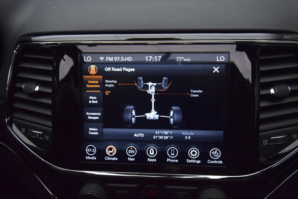 Used 2021 Jeep Grand Cherokee Limited AWD/4WD image 36