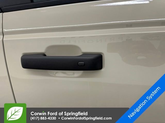 New 2025 Ford Bronco Raptor image 8