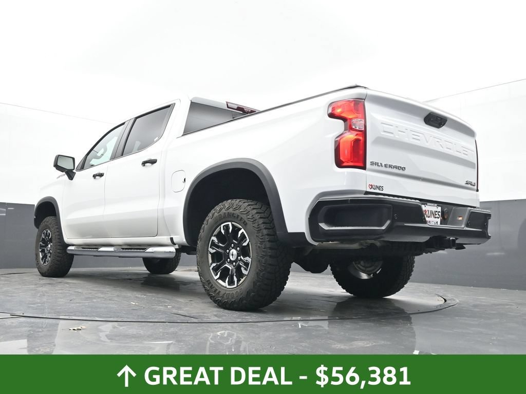 Used 2024 Chevrolet Silverado 1500 ZR2 w/ Technology Package AWD/4WD image 33