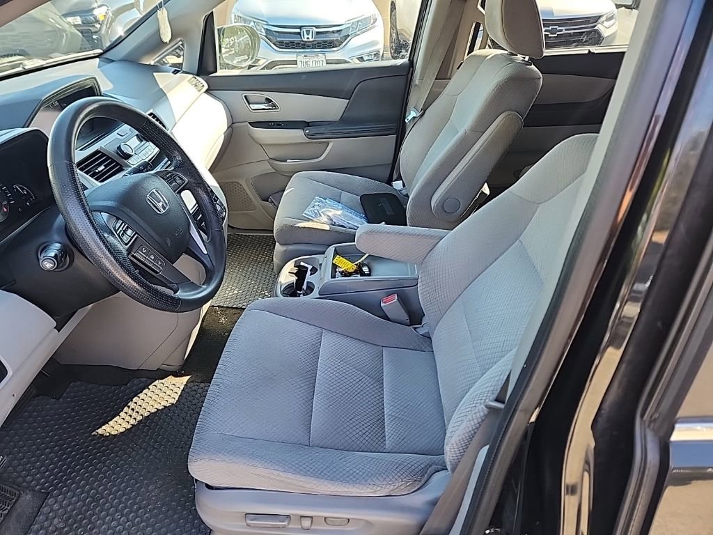 Used 2015 Honda Odyssey EX image 10