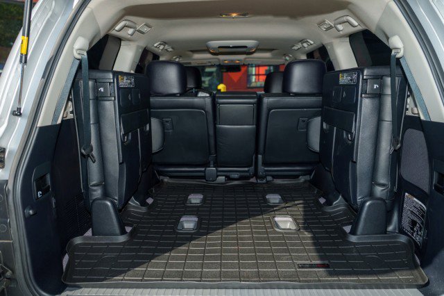 Used 2013 Toyota Land Cruiser image 28