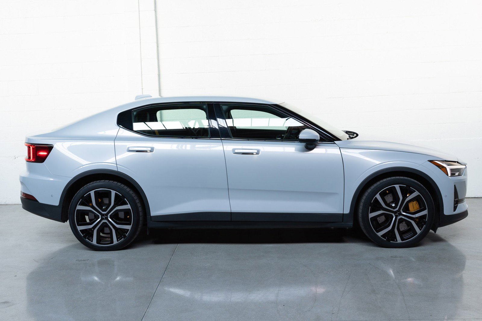 Used 2023 Polestar Polestar 2 w/ Pilot Pack AWD/4WD image 12