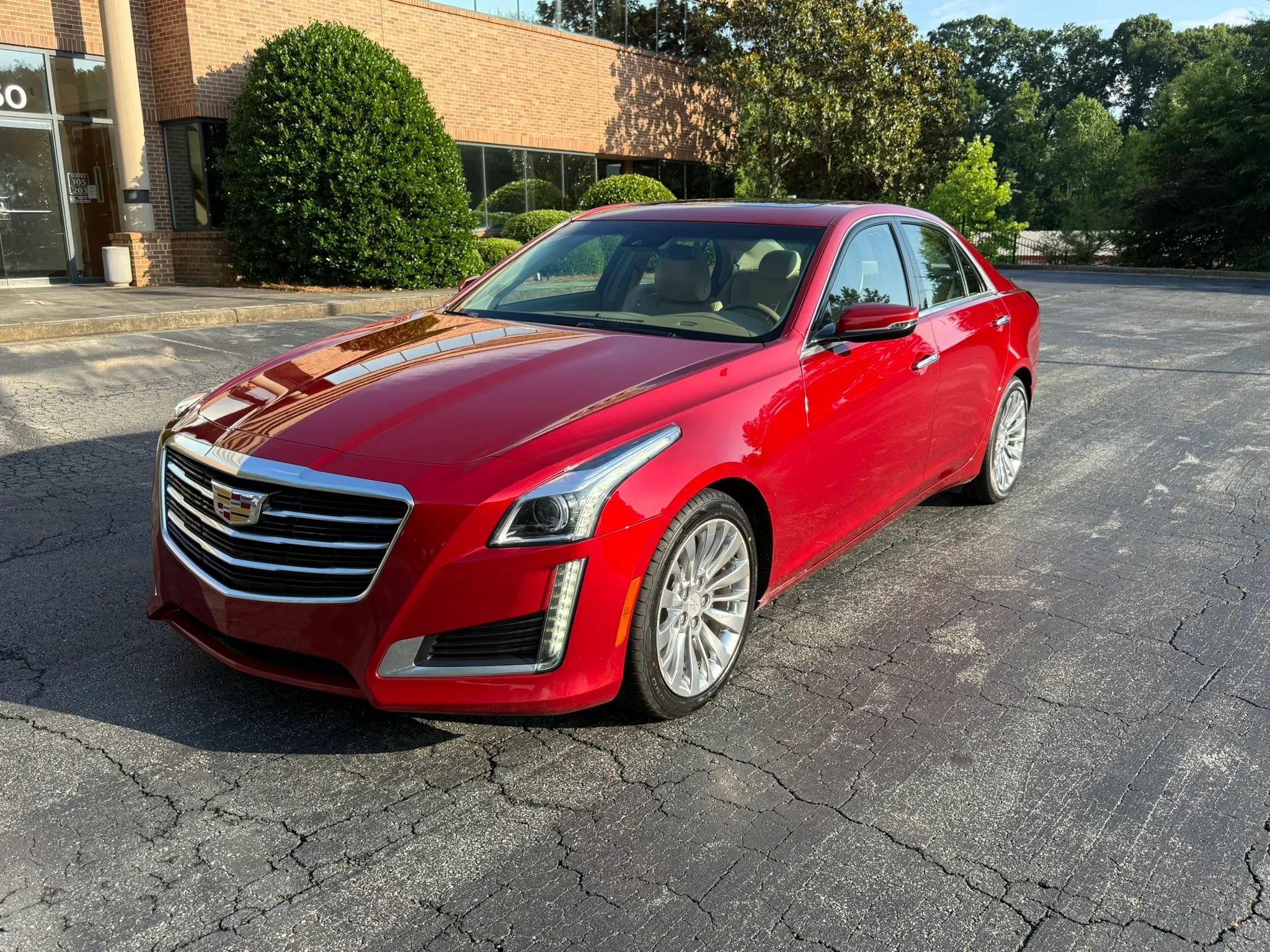 Used 2016 Cadillac CTS Luxury RWD image 1