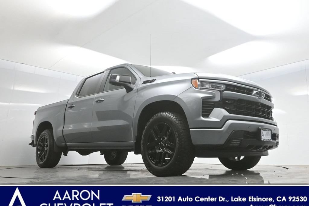 Used 2026 Chevrolet Silverado 1500 RST AWD/4WD image 2