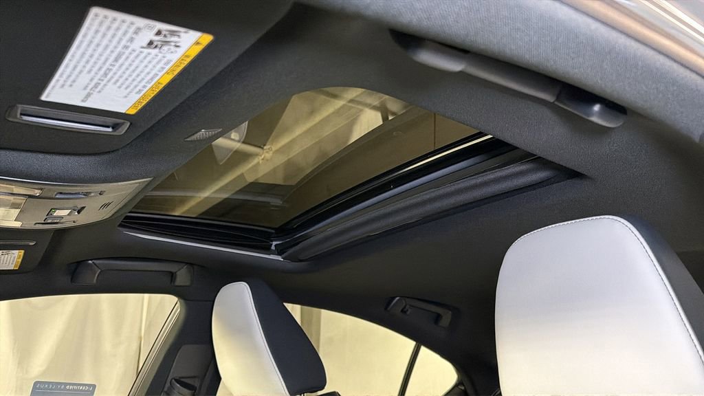 Used 2025 Lexus IS 350 F Sport w/ Navigation Package image 6