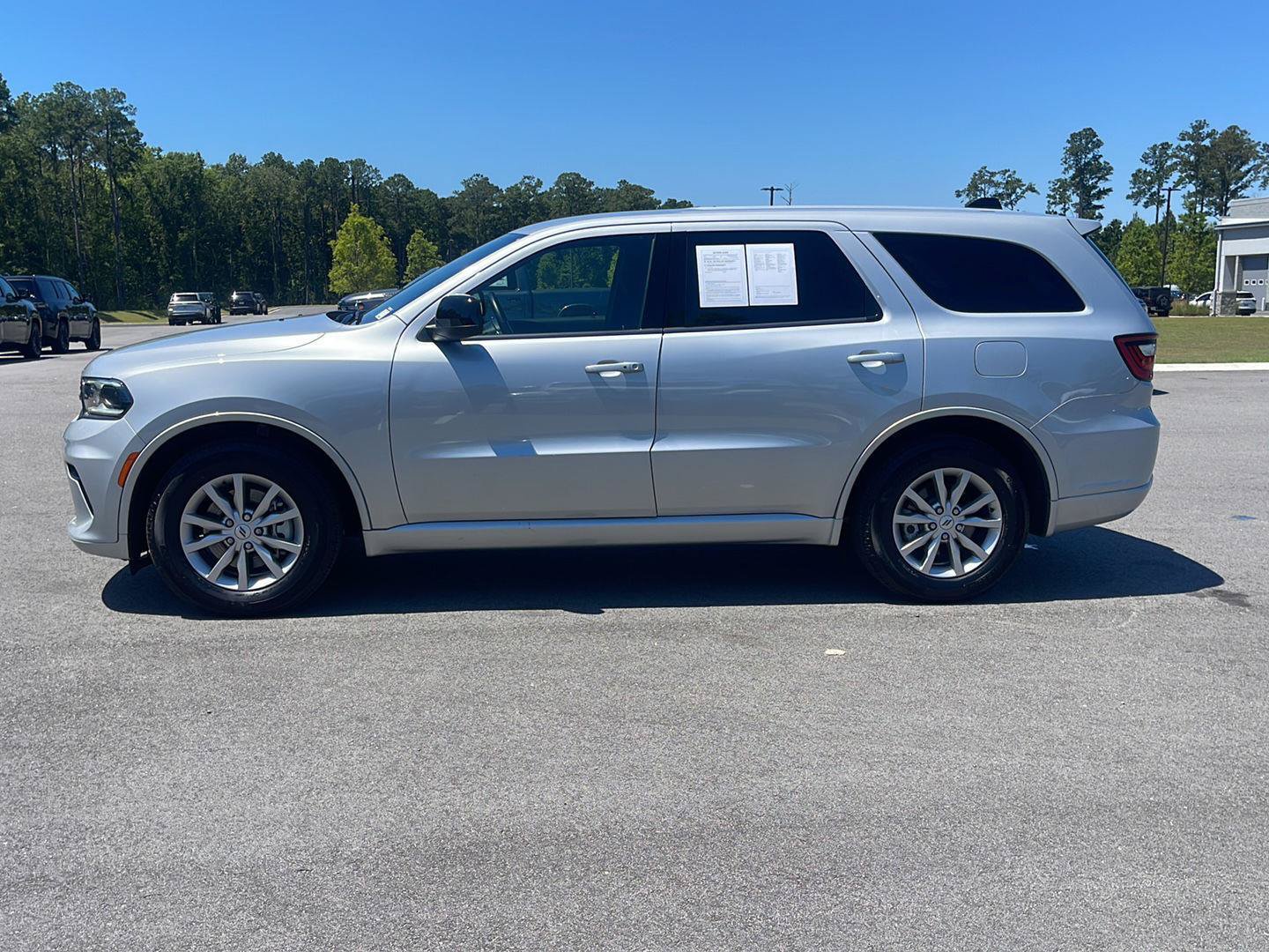 Used 2025 Dodge Durango GT RWD image 4