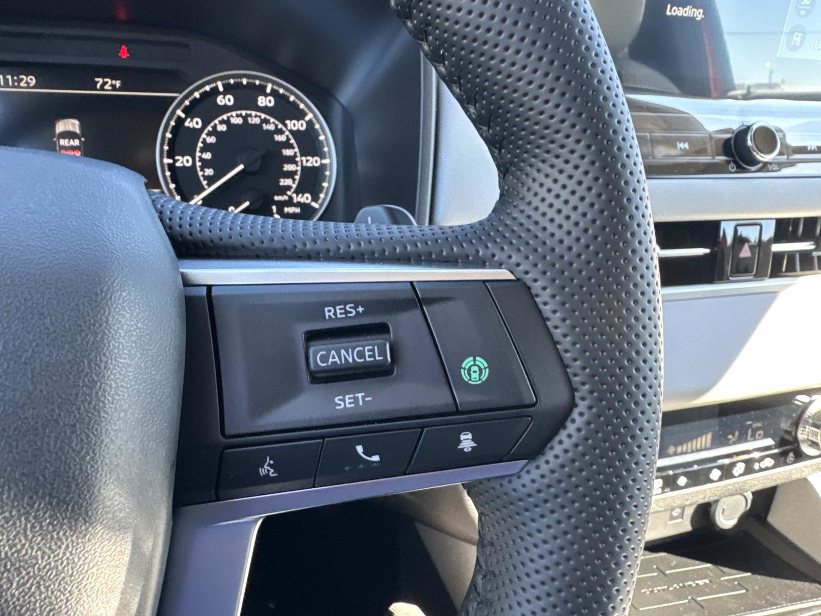 New 2026 Mitsubishi Outlander SE image 18