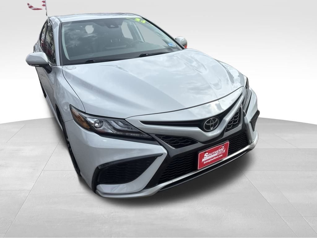 Used 2024 Toyota Camry XSE image 32