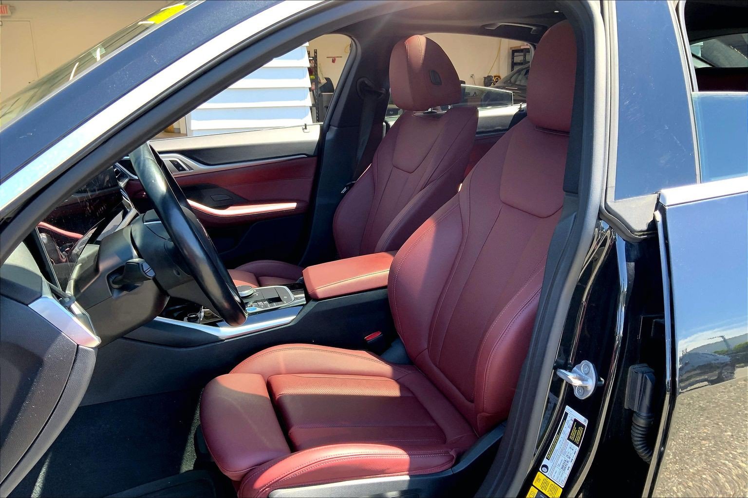 Used 2024 BMW i4 eDrive40 w/ Premium Package RWD image 4