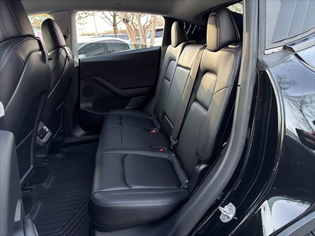Used 2021 Tesla Model Y Long Range AWD/4WD image 8