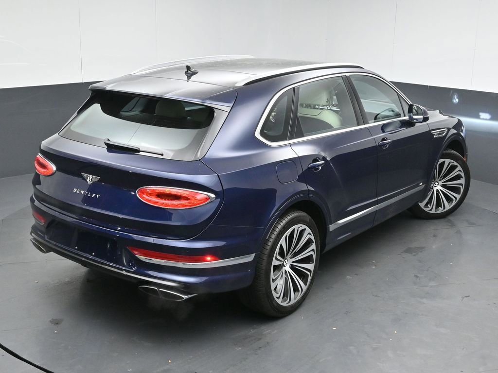 Used 2021 Bentley Bentayga image 42