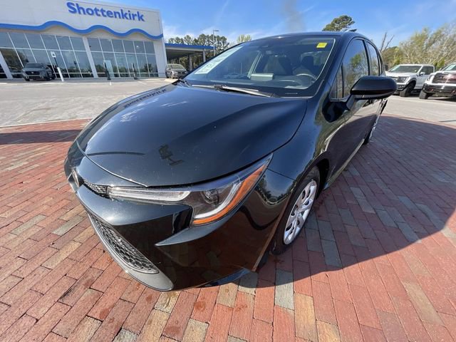 Used 2022 Toyota Corolla LE image 25