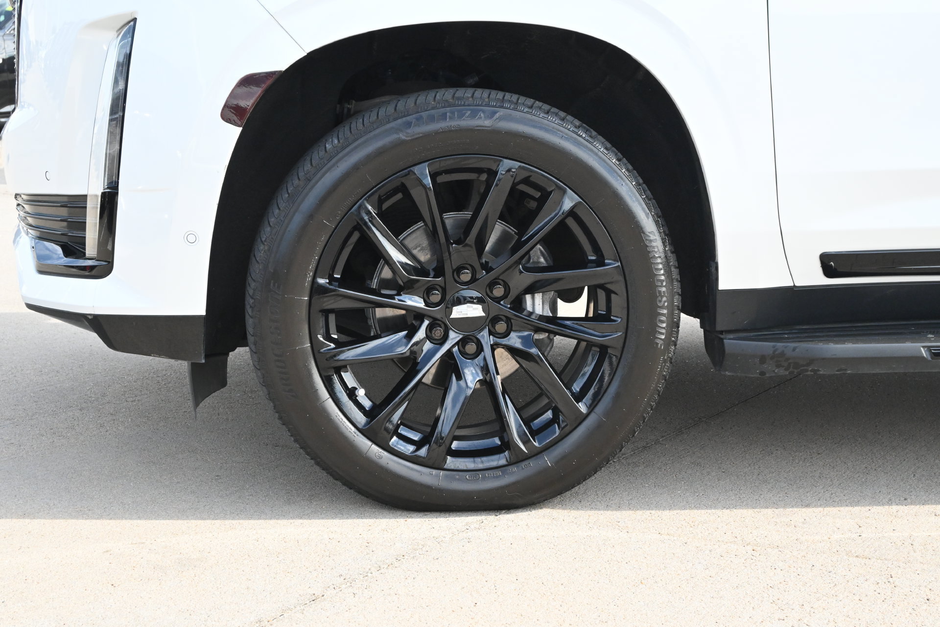 Certified 2021 Cadillac Escalade ESV Sport Platinum w/ LPO, ONYX Package AWD/4WD image 28