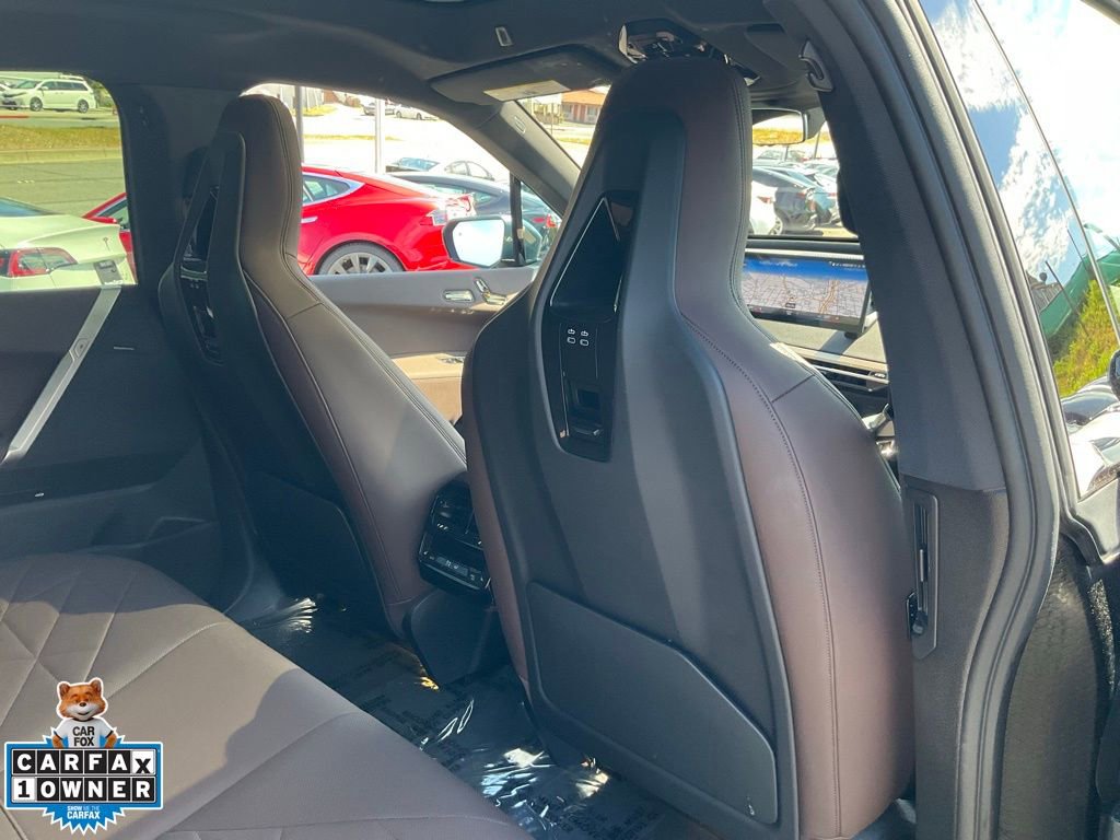 Used 2023 BMW iX xDrive50 w/ Premium Package image 56
