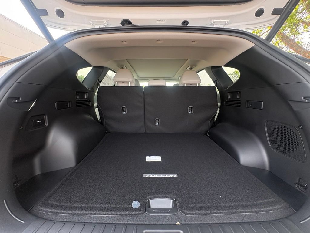 New 2026 Hyundai Tucson Limited AWD/4WD image 11