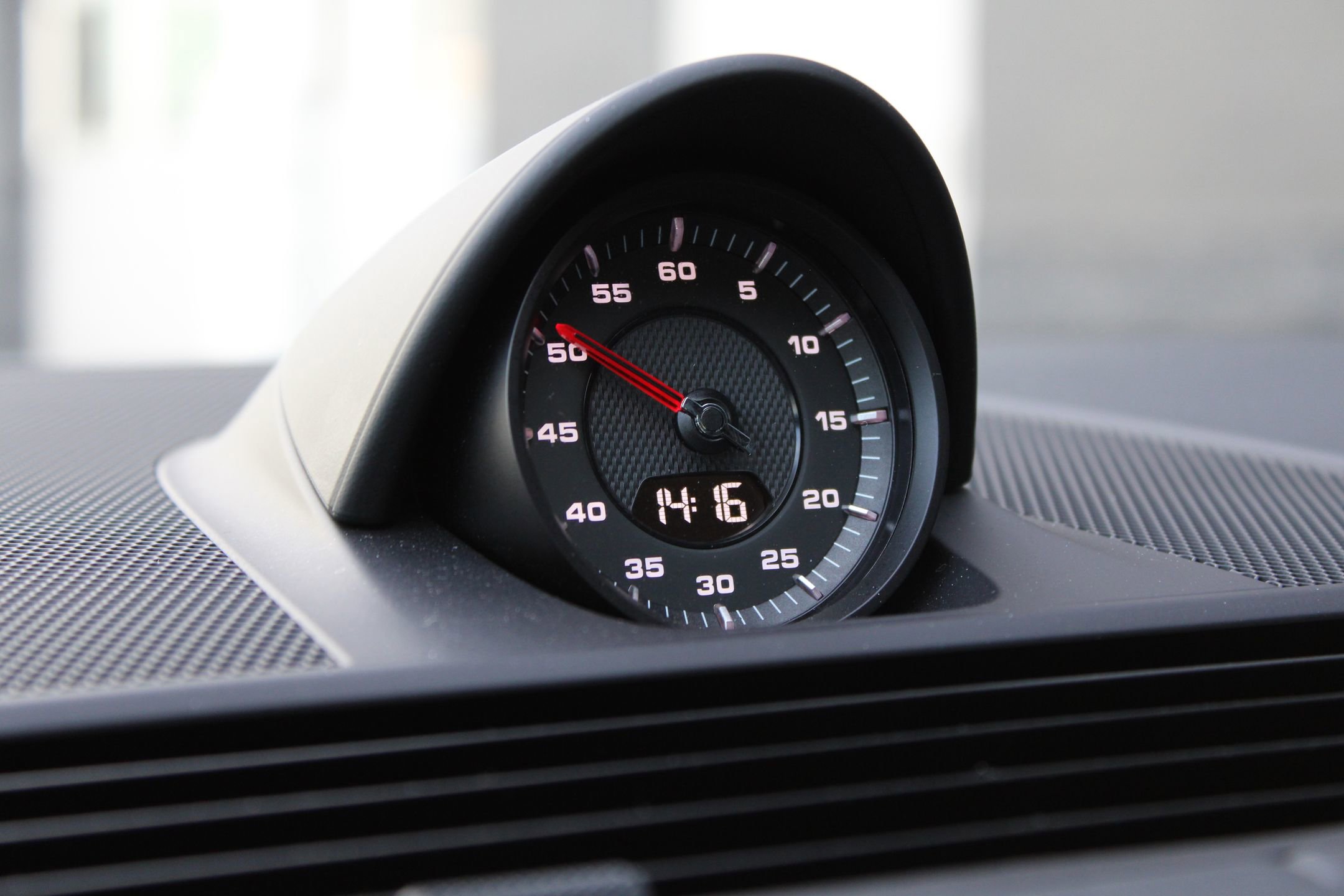 Certified 2023 Porsche Panamera Platinum Edition image 21