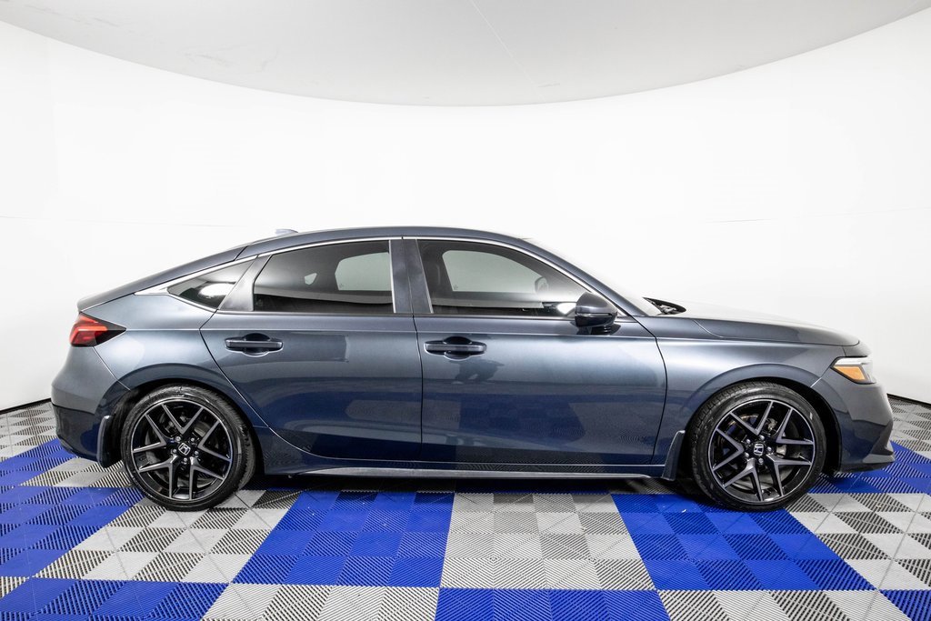 Used 2023 Honda Civic Sport Touring image 4