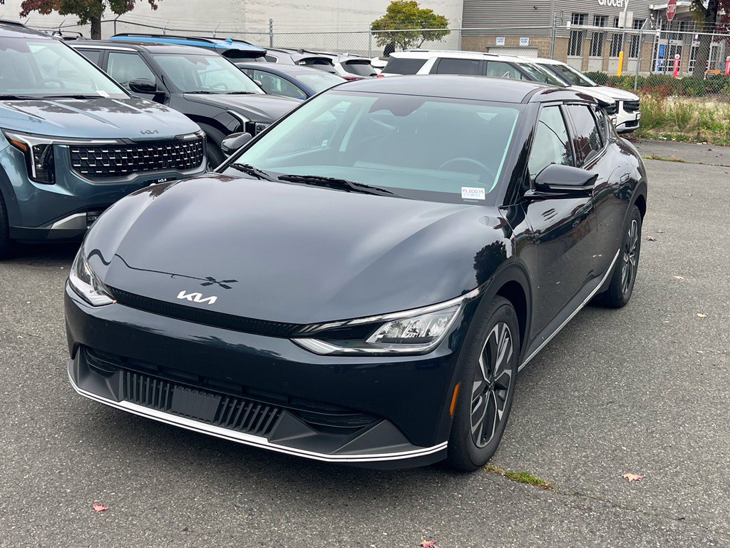 Certified 2023 Kia EV6 Light RWD image 5