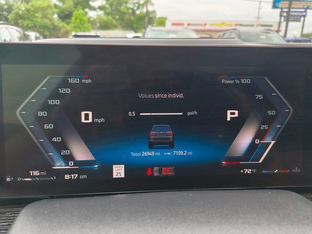 Used 2024 BMW X7 M60i w/ Executive Package image 40