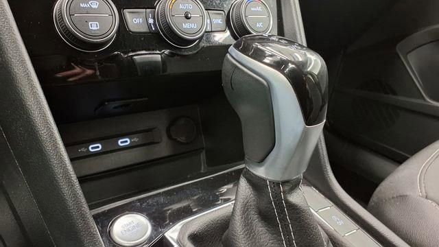 Used 2024 Volkswagen Taos SE image 29