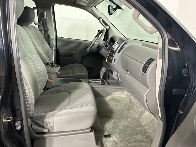 Used 2016 Nissan Frontier SV w/ SV Value Truck Package image 28