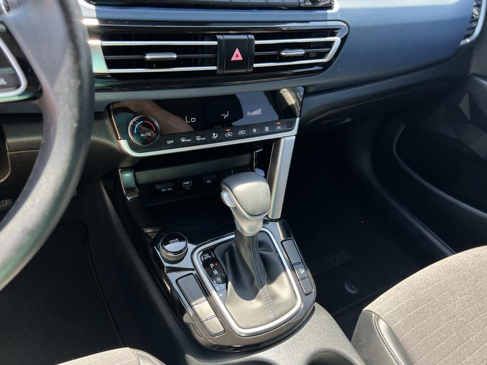 Used 2023 Kia Seltos S w/ Navigation Package image 30