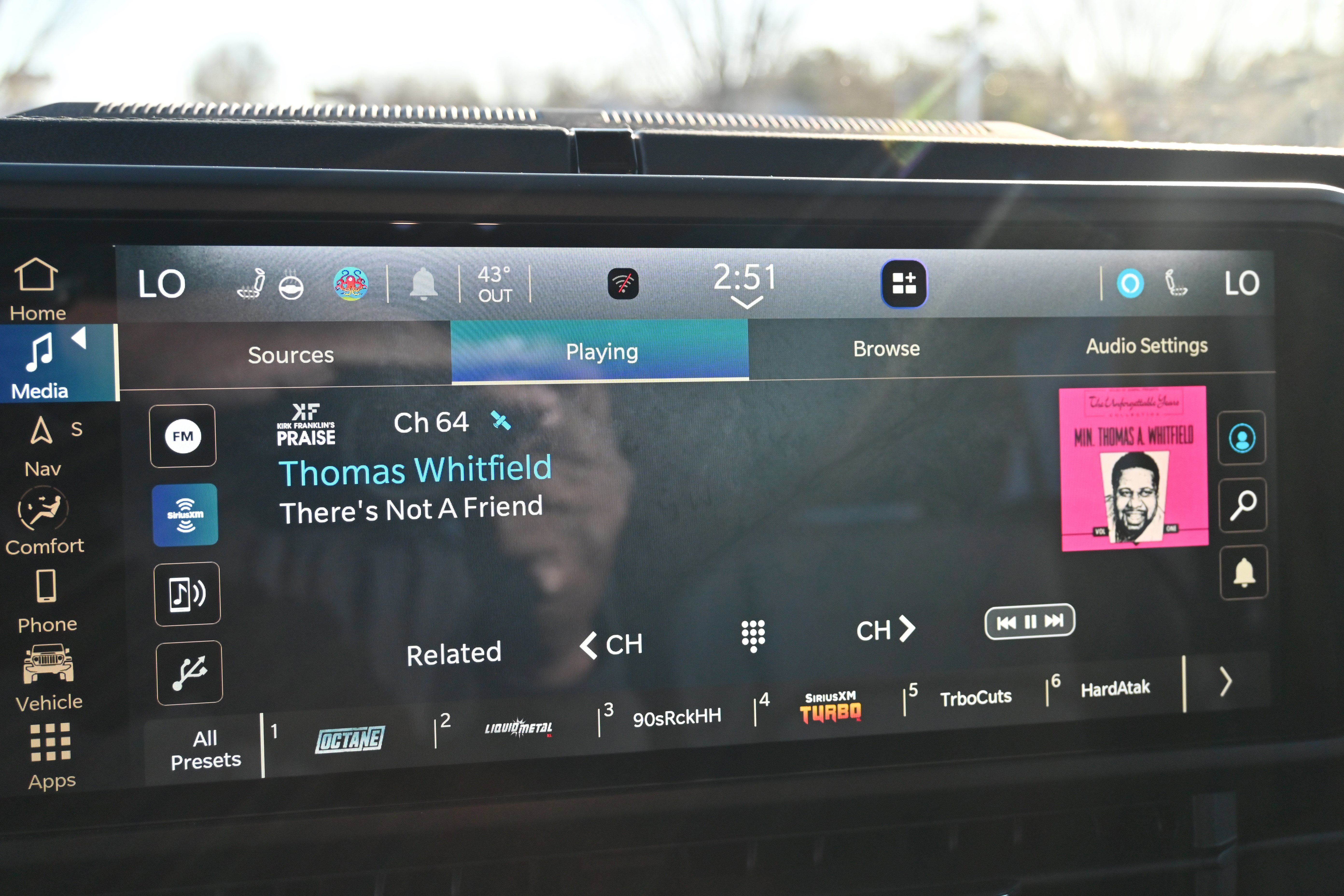 Used 2024 Jeep Wrangler Sahara w/ Technology Group image 24