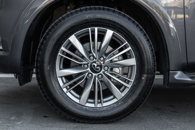 Used 2023 INFINITI QX80 Luxe w/ Cargo Package RWD image 15