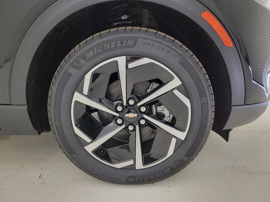 New 2026 Chevrolet Equinox EV LT image 20