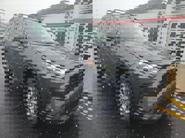 Used 2025 Toyota RAV4 XLE