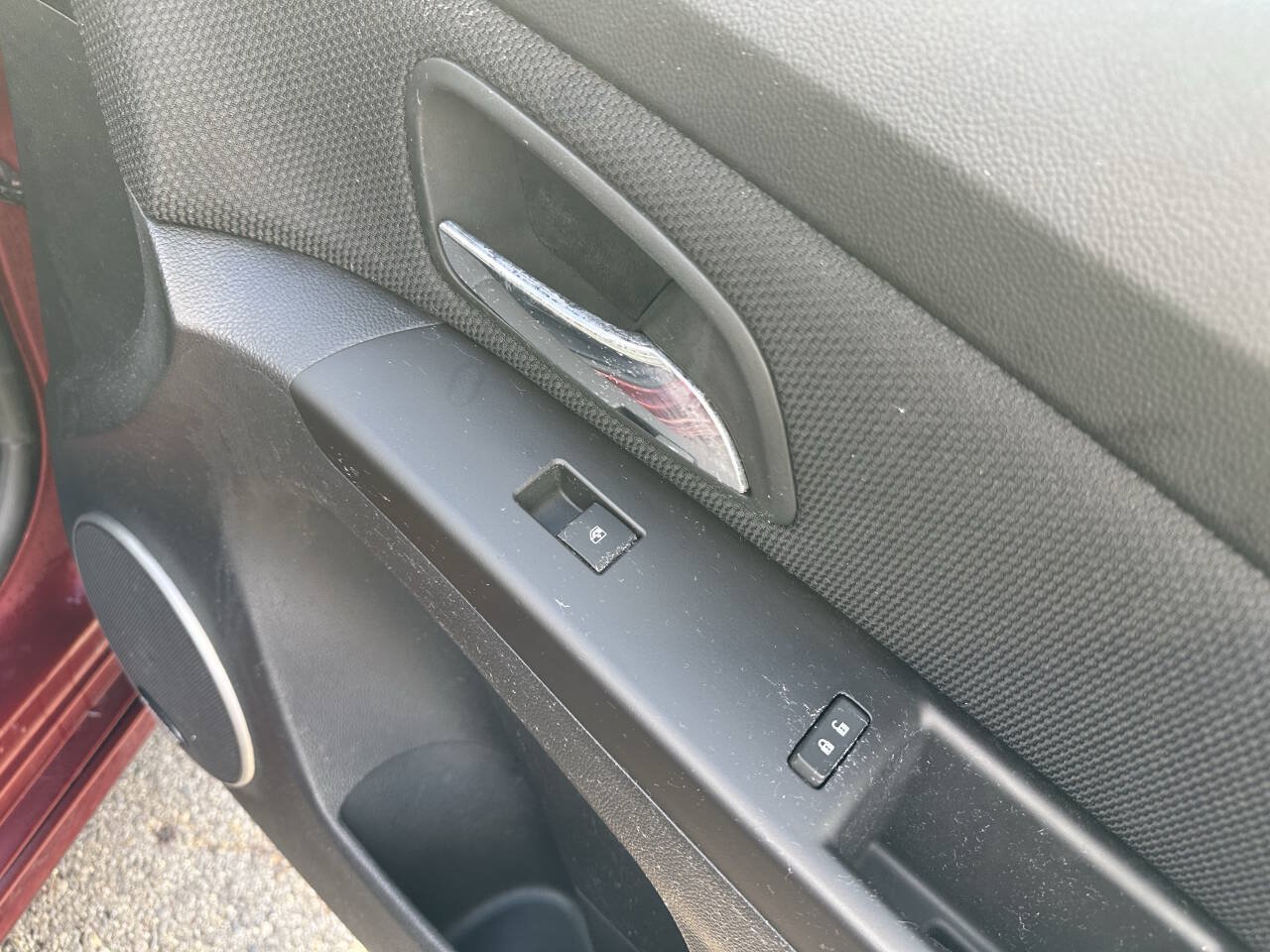 Used 2015 Chevrolet Cruze LT w/ Sun And Sound Package FWD image 21