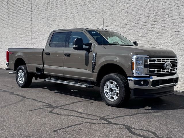 New 2026 Ford F250 XLT w/ FX4 Off-Road Package AWD/4WD image 6