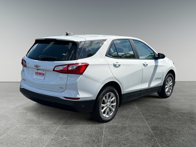 Used 2021 Chevrolet Equinox LS AWD/4WD image 5