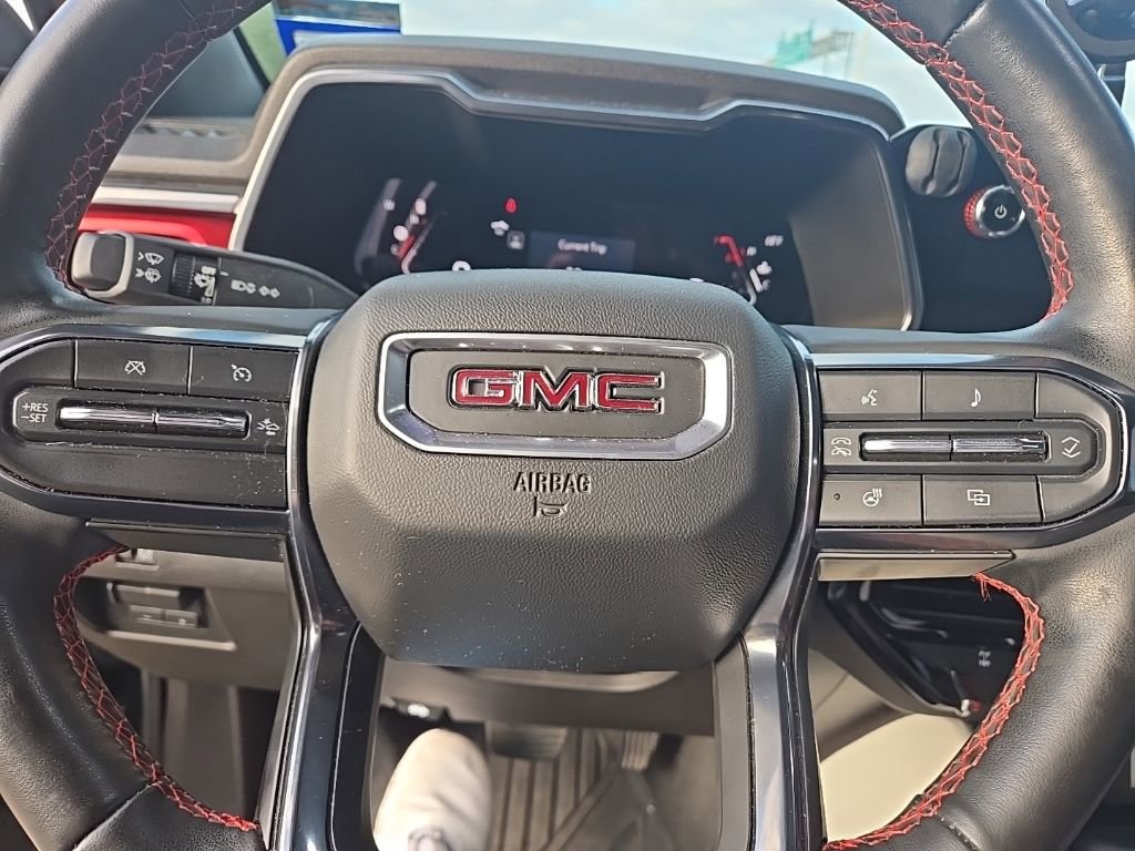 Used 2023 GMC Canyon AT4X image 6