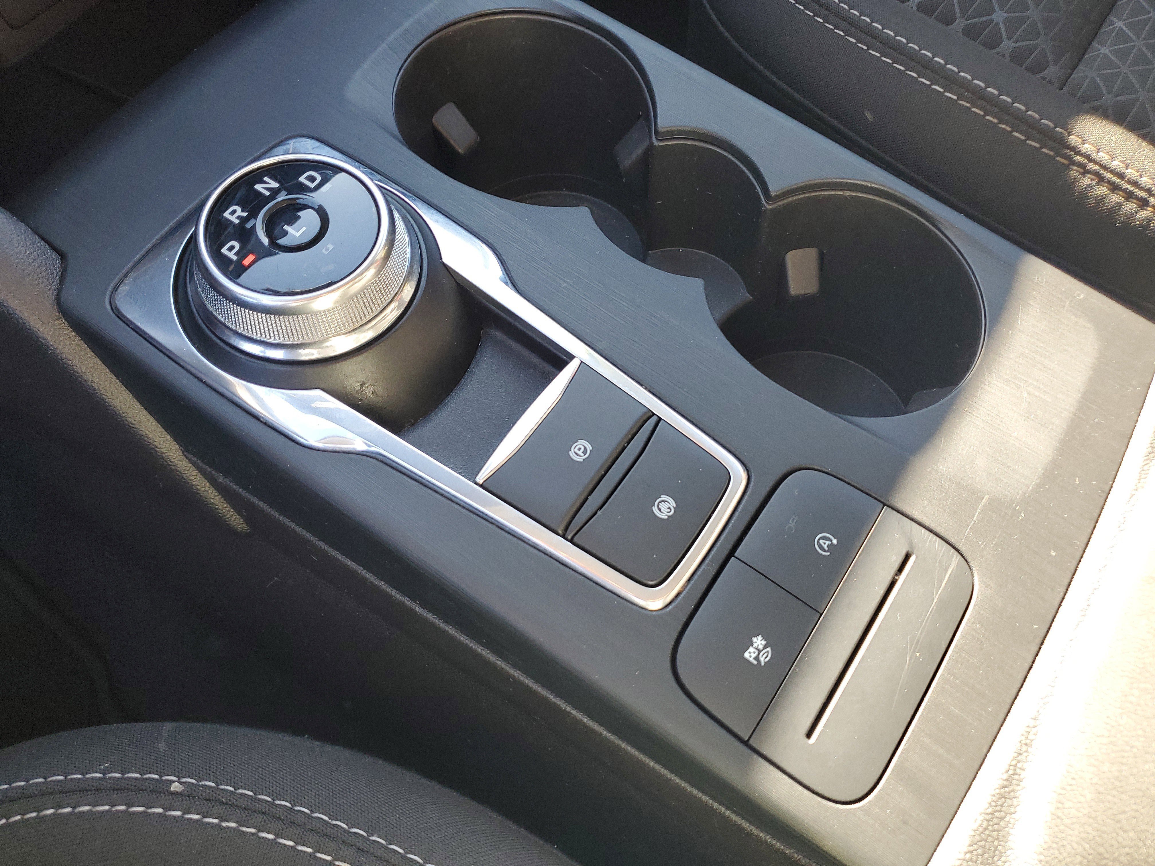 Used 2024 Ford Escape Active w/ Cold Weather Package image 8