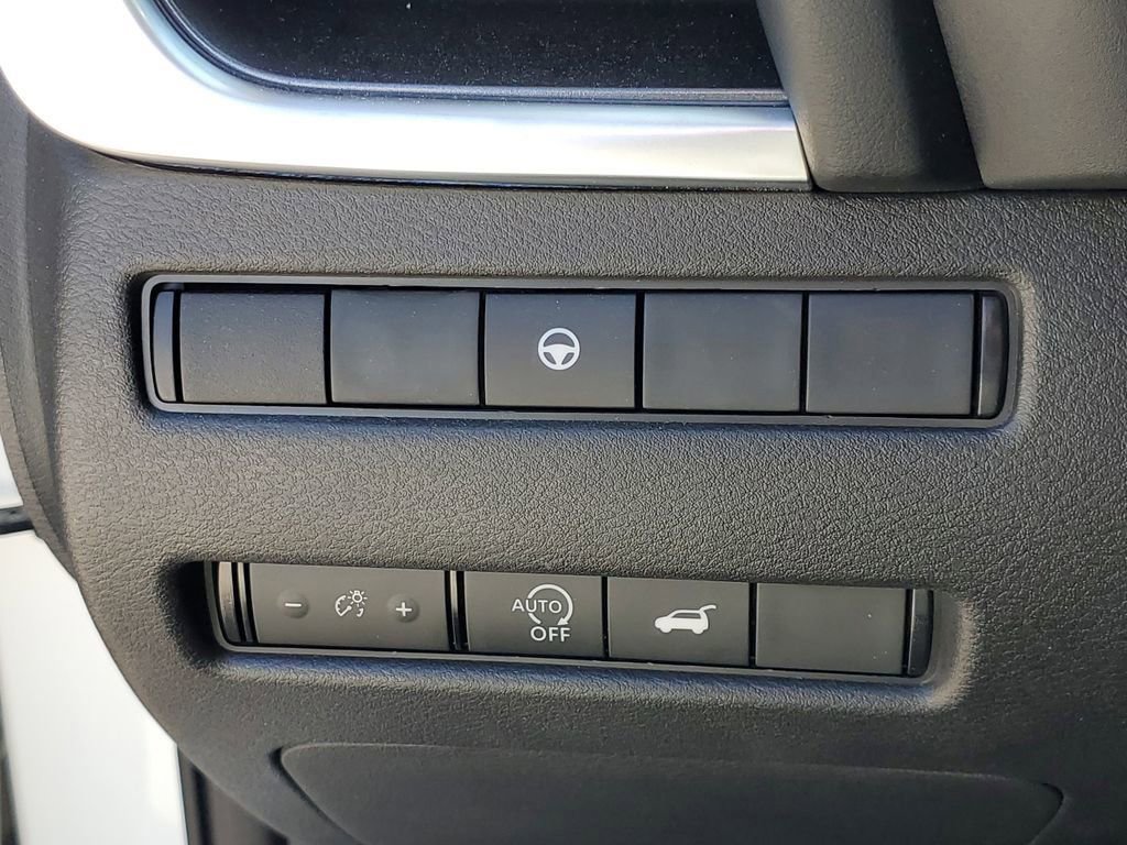 Used 2023 Nissan Rogue SV w/ SV Premium B Package AWD/4WD image 23