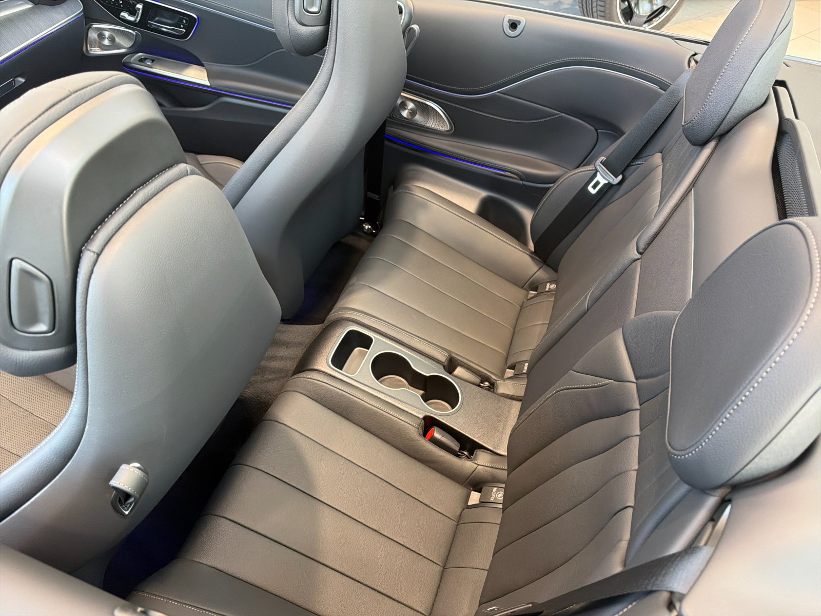 New 2027 Mercedes-Benz CLE 300 4MATIC Cabriolet image 12