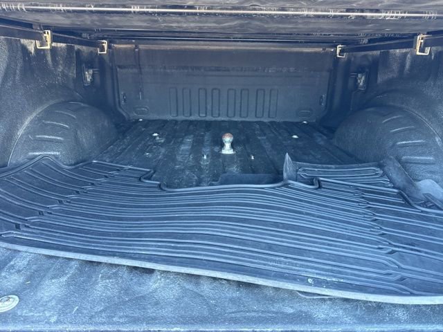 Used 2020 Ford F350 Lariat w/ Chrome Package image 31