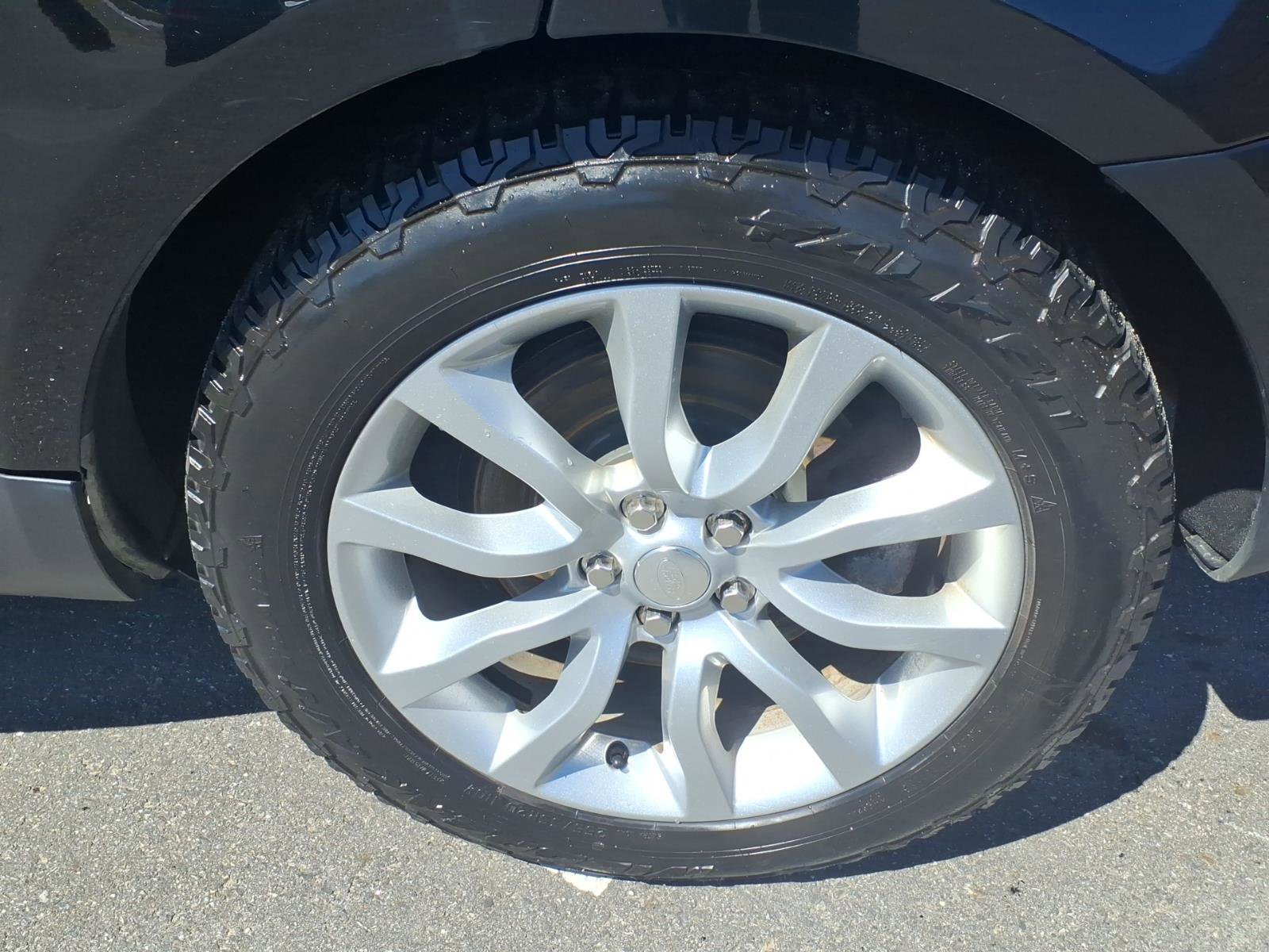 Used 2015 Land Rover Range Rover Sport HSE image 6