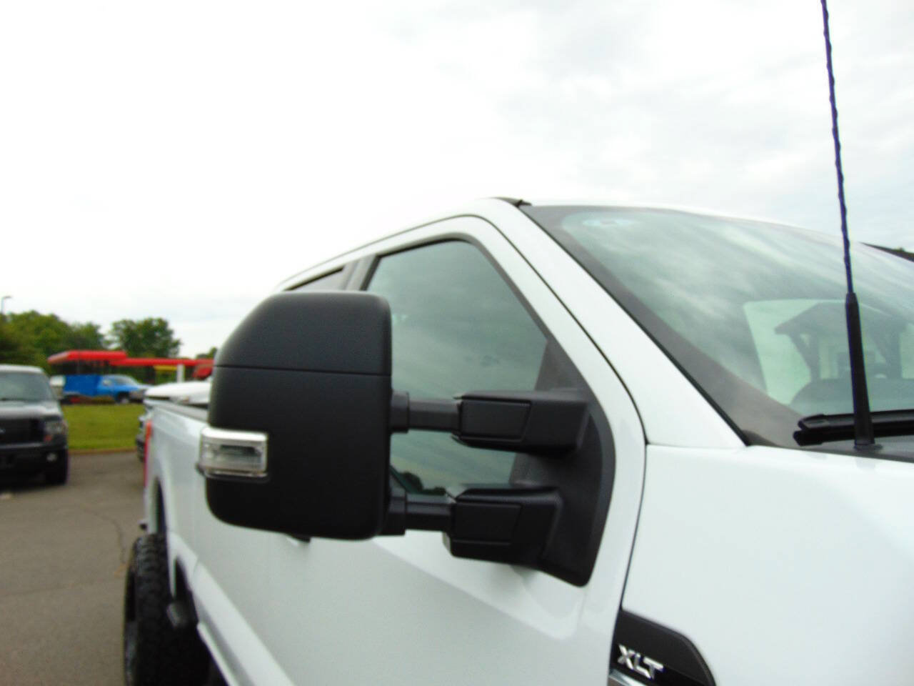 Used 2025 Ford F250 XLT AWD/4WD image 68